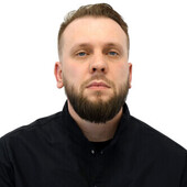 Русс Максим Сергеевич — хирург