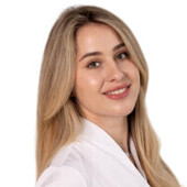 Хмарук Ксения Сергеевна — стоматолог, стоматолог-ортодонт
