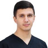 Степанян Сурик Гнелович — стоматолог, стоматолог-хирург