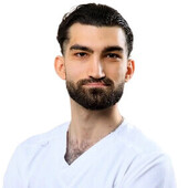 Карапетян Артур Самвелович — стоматолог, стоматолог-хирург