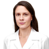 Хлебникова Яна Евгеньевна — хирург