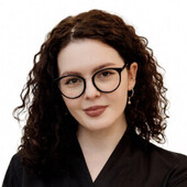 Комарова Елена Евгеньевна — стоматолог, стоматолог-ортопед