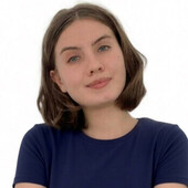 Долинина Эвелина Дмитриевна — стоматолог