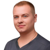 Золотилов Артём Евгеньевич — онколог, хирург