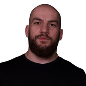 Битов Адам Муаедович — стоматолог, стоматолог-терапевт
