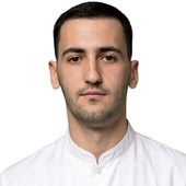 Адамов Роман Анатольевич — стоматолог-терапевт