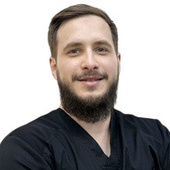 Цакаев Адам Баудинович — стоматолог-хирург