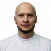 Глухов Артём Владимирович — стоматолог, стоматолог-ортопед