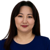 Гайнуллина Алия Кадербаевна — окулист (офтальмолог)