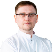 Куликов Денис Вячеславович — дерматолог, косметолог