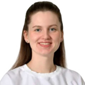 Кашеварова Эвелина Андреевна — стоматолог, стоматолог-терапевт