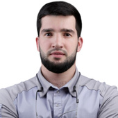 Яхьяев Илияс Рашидович — стоматолог, стоматолог-имплантолог