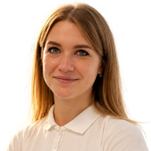 Алексеенко Алина Сергеевна — стоматолог, стоматолог-терапевт