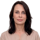 Ирина Львовна Драгунова — косметолог