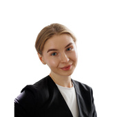 Заручевская Алёна Алексеевна — стоматолог