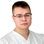 Щапов Николай Вячеславович — стоматолог, стоматолог-хирург