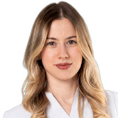Чекмарева Анна Сергеевна — стоматолог