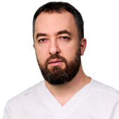 Туманян Ваге Самсонович — стоматолог, стоматолог-хирург