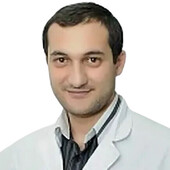 Саркисян Наири Аркадьевич — стоматолог, стоматолог-терапевт