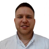 Стенин Роман Александрович — стоматолог, стоматолог-ортопед