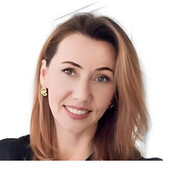 Щербакова Эльмира Ринадовна — стоматолог