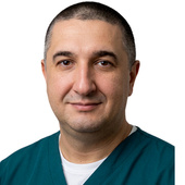 Усякий Павел Валерьевич — онколог, хирург