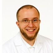 Сакаев Михаил Вячеславович — травматолог, ортопед