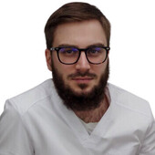 Мовлаев Али Ризванович — стоматолог-ортодонт, стоматолог