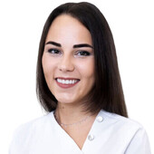 Каракашьян Анна Андреевна — стоматолог-ортодонт, стоматолог