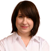 Новожилова Елена Викторовна — гинеколог, акушер