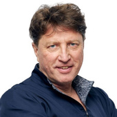 Ветчинкин Антон Владимирович — стоматолог-терапевт
