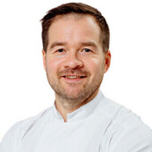 Волков Илья Георгиевич — стоматолог, стоматолог-хирург