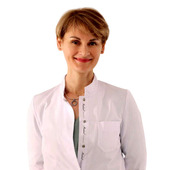 Шалак Оксана Васильевна — стоматолог, стоматолог-пародонтолог