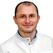 Харламов Георгий Валерьевич — окулист (офтальмолог)