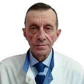 Михайлов Вячеслав Олегович — окулист (офтальмолог)