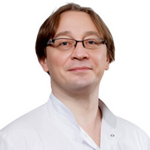 Жаденов Вячеслав Павлович — венеролог, гинеколог
