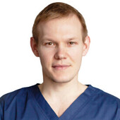 Гарипов Айнур Халилович — стоматолог, стоматолог-хирург