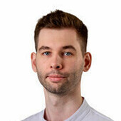 Кустов Олег Игоревич — стоматолог-ортопед