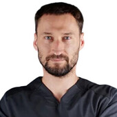 Кузнецов Денис Максимович — стоматолог, стоматолог-терапевт