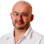 Сагдеев Дмитрий Олегович — ортопед, травматолог