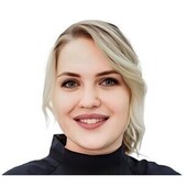 Александрова Полина Евгеньевна — стоматолог, стоматолог-имплантолог