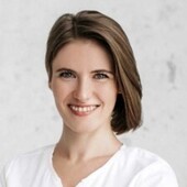 Гайворонская Алина Михайловна — стоматолог, стоматолог-пародонтолог