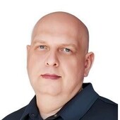 Овчинников Илья Алексеевич — ортопед, травматолог