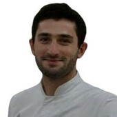 Каракизов Амирхан Георгиевич — стоматолог-хирург, стоматолог