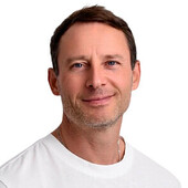 Каспар Николай Анатольевич — мануальный терапевт