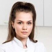 Непомнящая Елена Сергеевна — стоматолог-пародонтолог, стоматолог-имплантолог