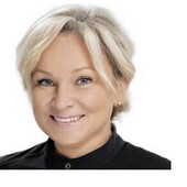 Ковалева Елена Геннадьевна — стоматолог, стоматолог-терапевт