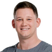 Шевела Александр Андреевич — стоматолог, стоматолог-имплантолог