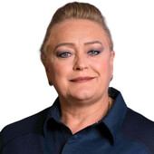 Новикова Елена Валентиновна — окулист (офтальмолог)