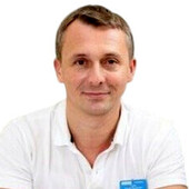 Пужак Андрей Вадимович — стоматолог-имплантолог, стоматолог
